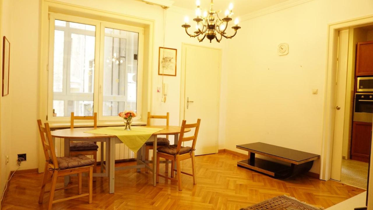 Green Land Apartment Белград Екстериор снимка