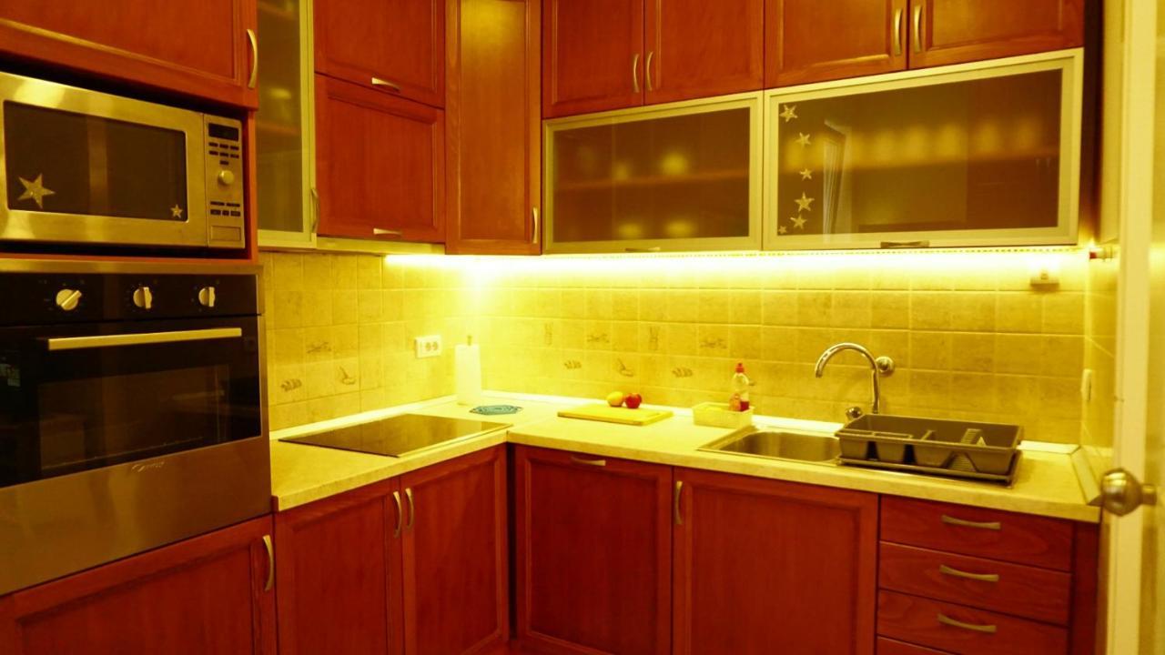 Green Land Apartment Белград Екстериор снимка
